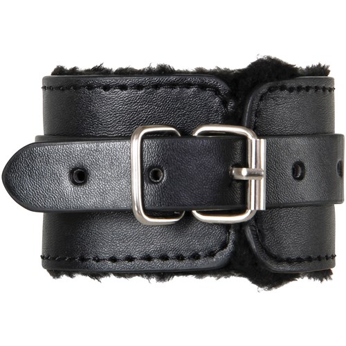 A&E Hog Tie Kit close up of wrist cuff with buckle