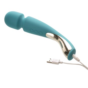 Lelo Smart Wand 2 Showing Where Charger is Placed