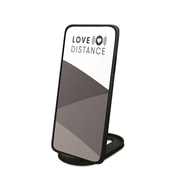 Love Distance Mag App Controlled Panty Vibrator - Phone Showing App