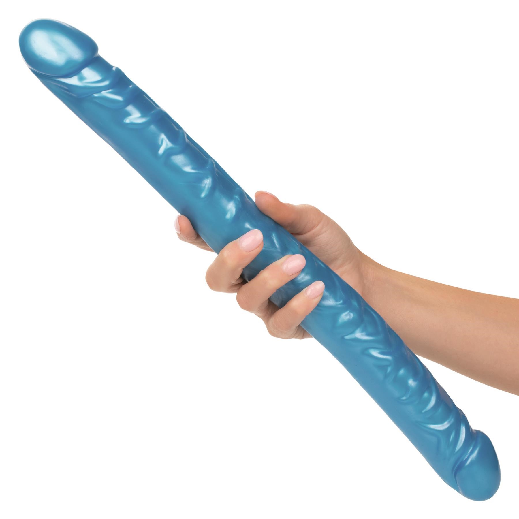 Size Queen 17 Inch Double Dong - Hand Shot - Blue