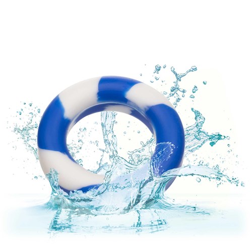 Admiral 2 Ring Set ring in water