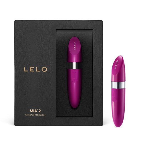 Lelo Mia 2 Personal Massager - Product and Packaging