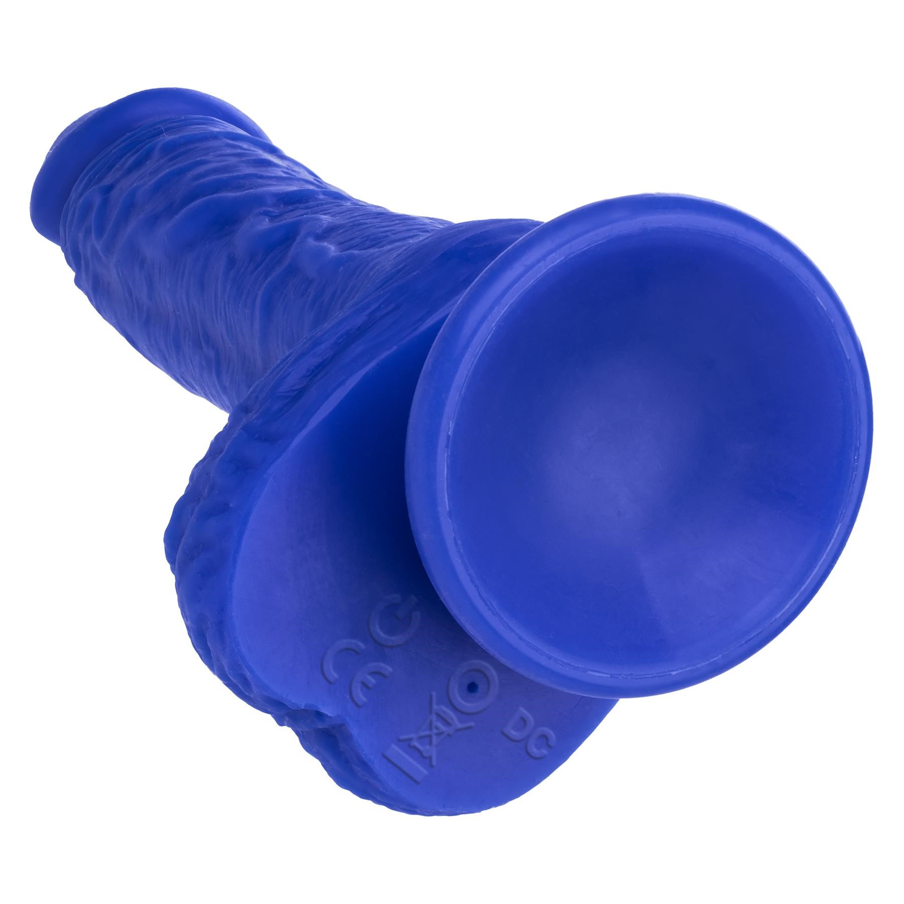 Admiral 7 Inch Vibrating Sailor Dildo - Product Shot - Showing Suction Cup