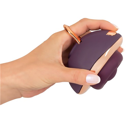 Belou Rotating Vulva Massager - Hand Shot