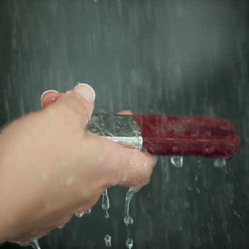 Crave Duet Classic Vibrator in water