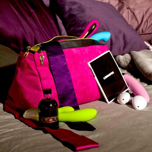 Liberator Tallulah Toy Bag lifestyle image