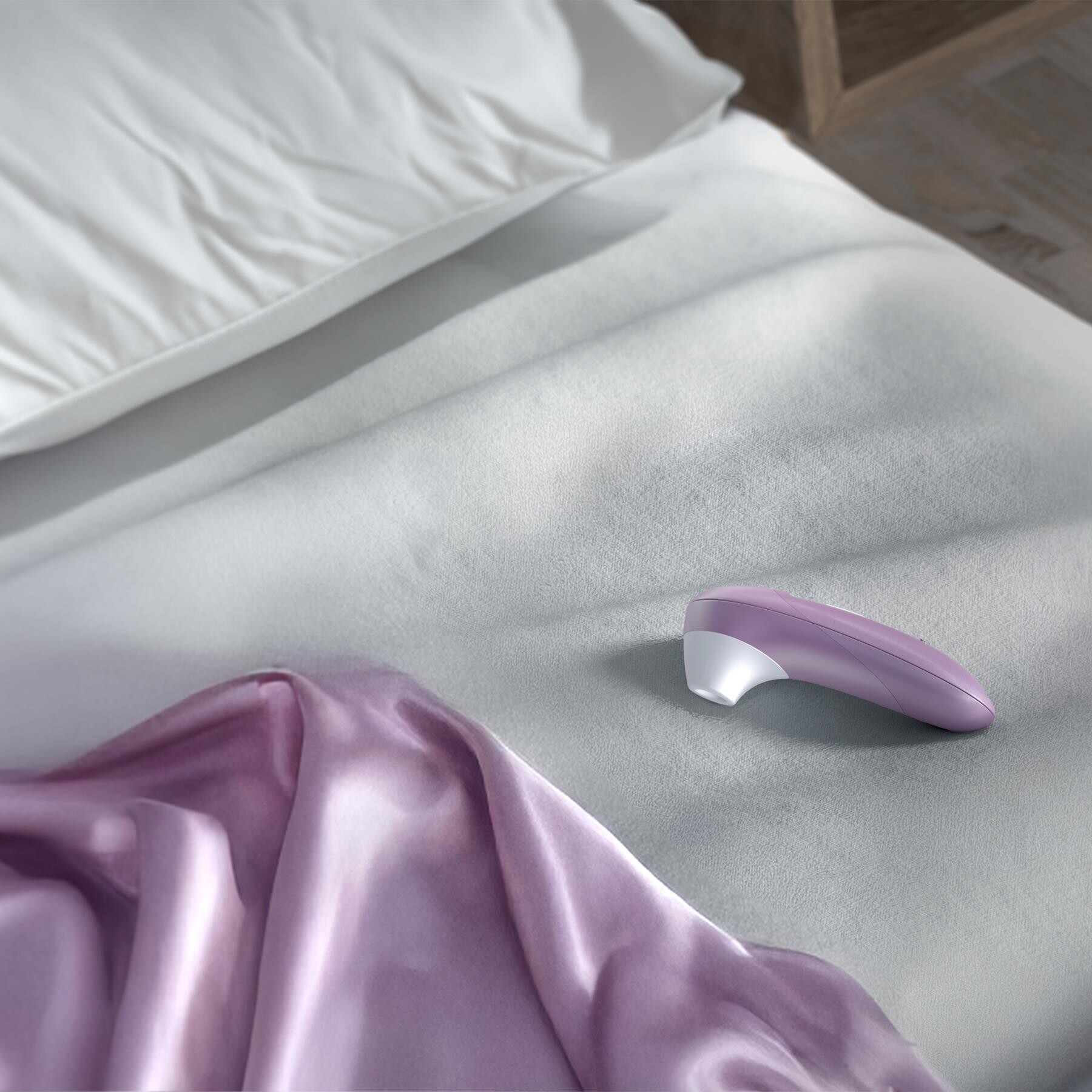 Womanizer Pleasure Air Pro - Lifestyle