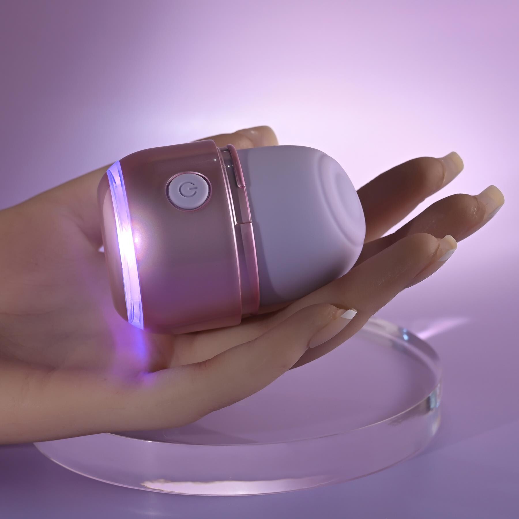 Vacation Vibes Tapping Clit Stimulator lifestyle view 1