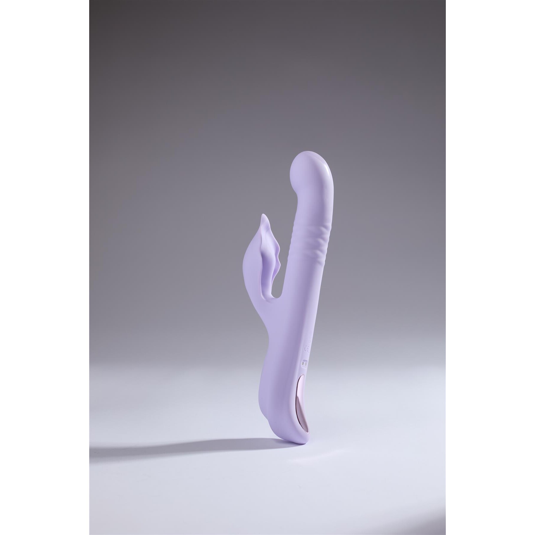 Eve's Throbber Dual Stimulator full view