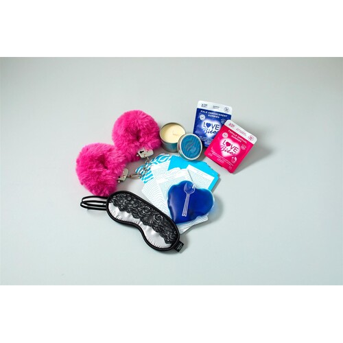 Luxci Spicy Date Night shot 3