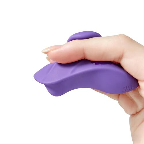 Adam & Eve Dainty Darling Mini Finger Vibe - Hand Shot - Lilac