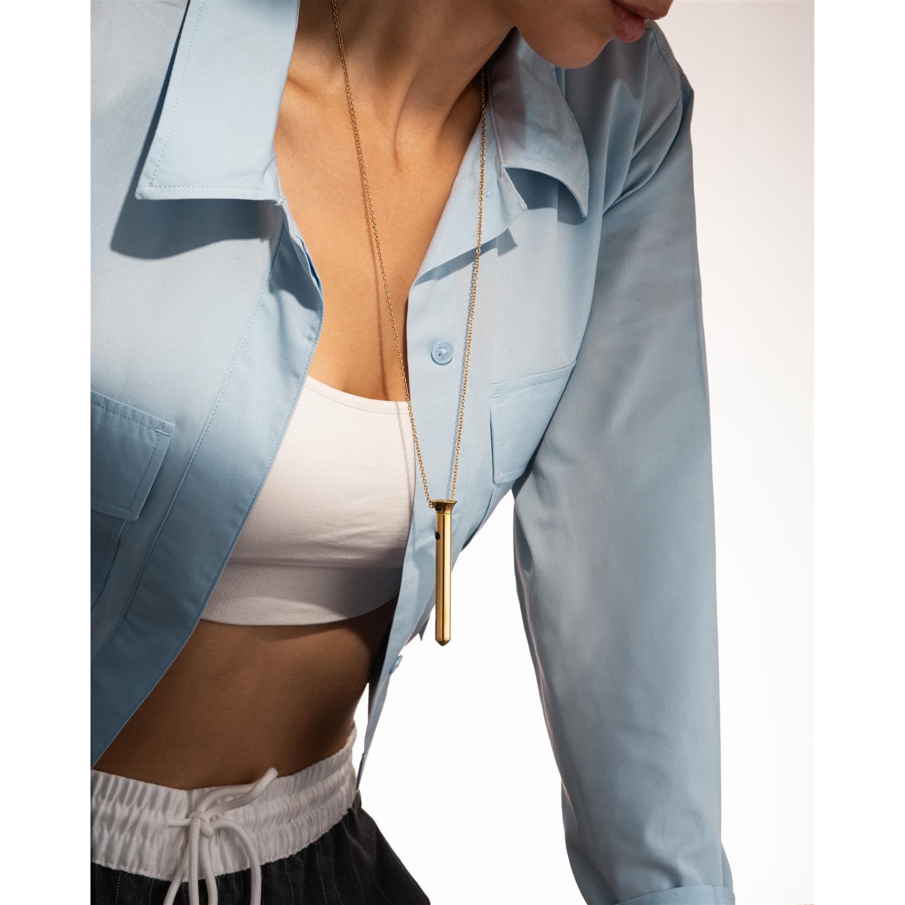 Crave Pleasure Jewelry Vesper Mini Necklace Vibrator rose gold view 4