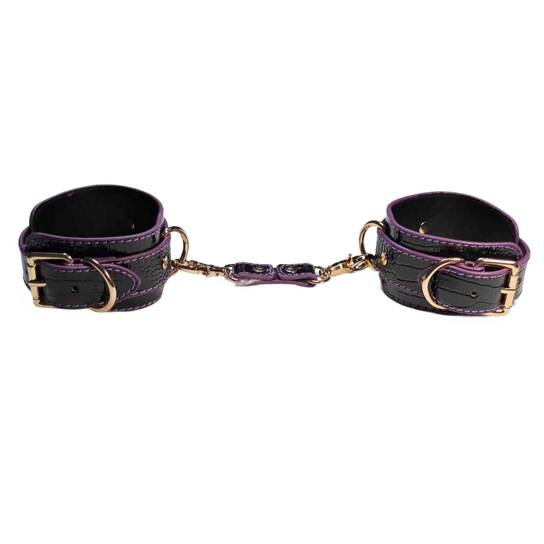 A&E Enchanted Evenings 2026 Advent Calendar - Cuffs