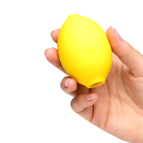 Romp Lemon Crush in hand
