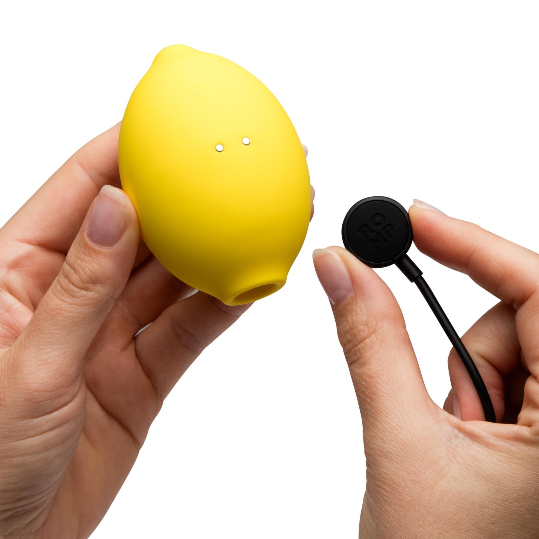 Romp Lemon Crush and charger