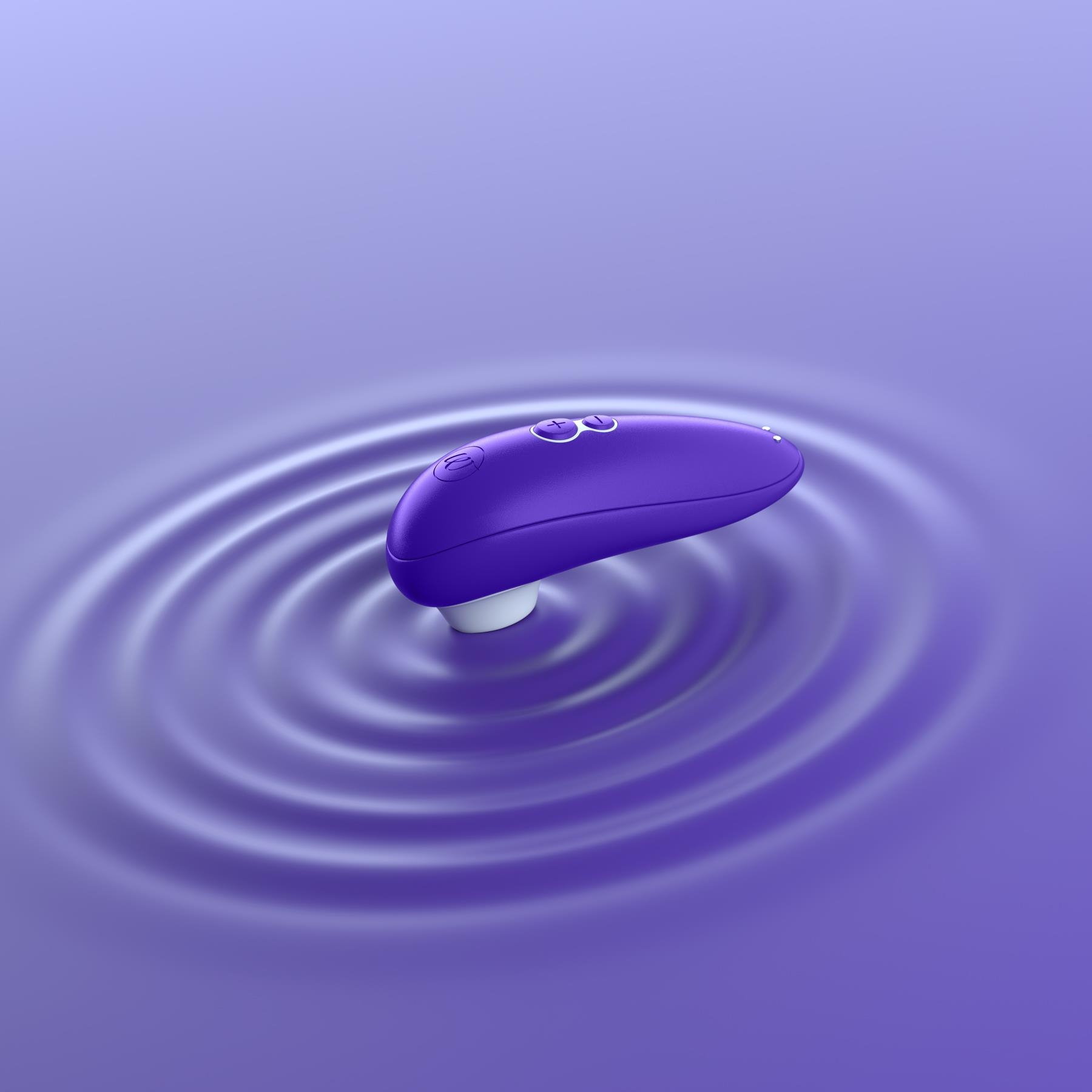 Womanizer Starlet 3 Clitoral Stimulator - blue showing its waterproof