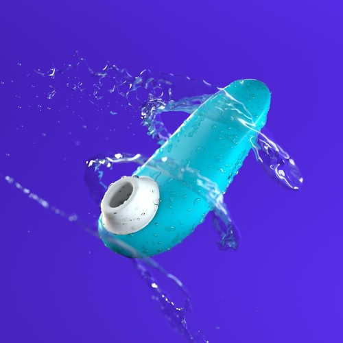 Womanizer Starlet 3 Clitoral Stimulator - turquoise showing its waterproof