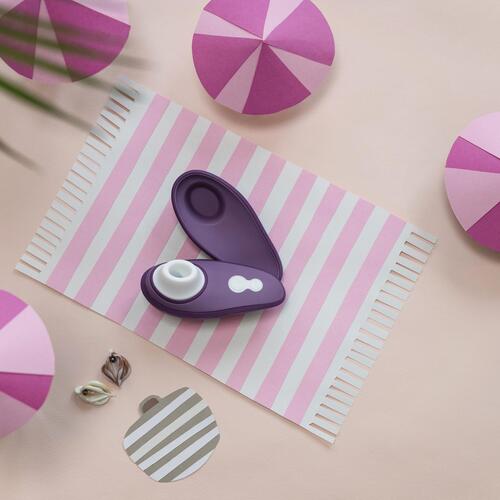 Womanizer Liberty 2 Pleasure Air Clitoral Stimulator COLOR PURPLE LIFESTYLE IMAGE
