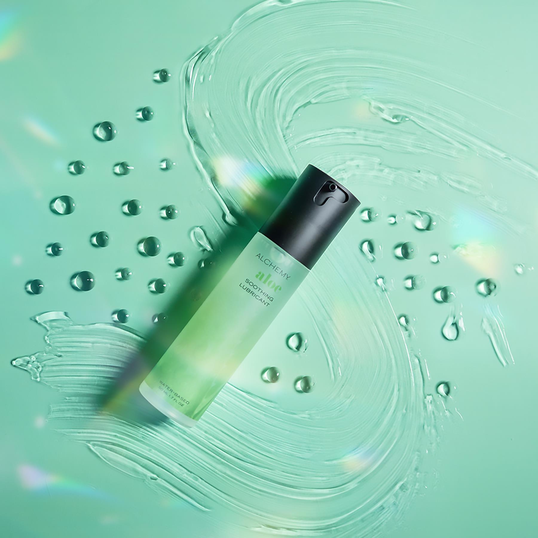 Aloe: Hydrating Personal Lubricant glam 1
