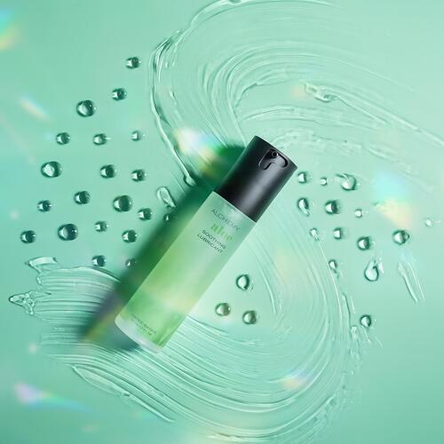 Aloe: Hydrating Personal Lubricant glam 1