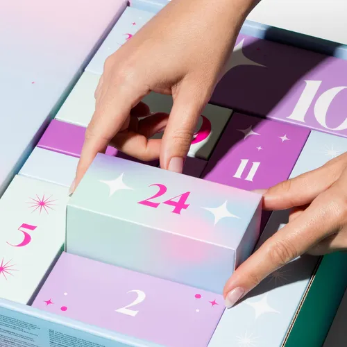Womanizer Enjoy Discovery 24 Piece Advent Calendar view 3